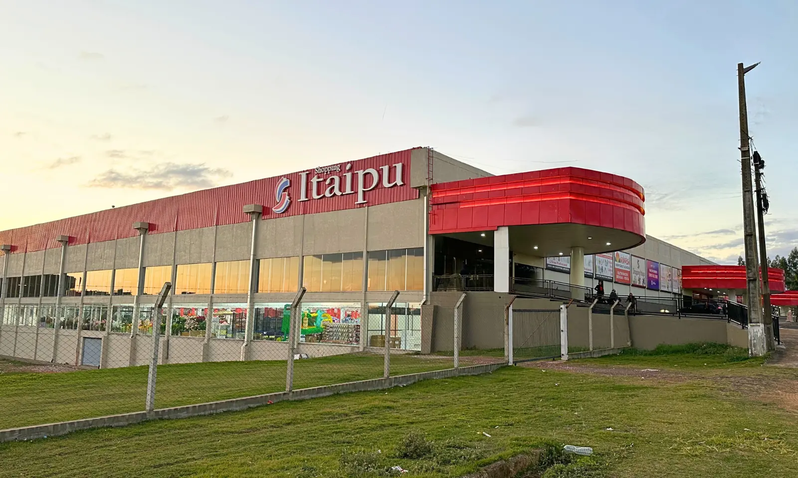 Shopping Itaipu, shopping center: photo 2